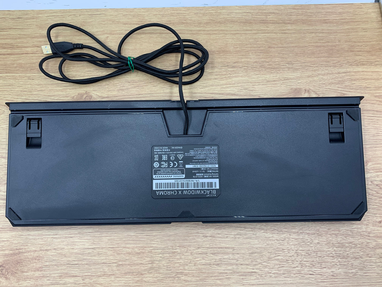 Razer ゲーミングキーボード RZ03-0176 BlackWidow X Chroma 1203-502