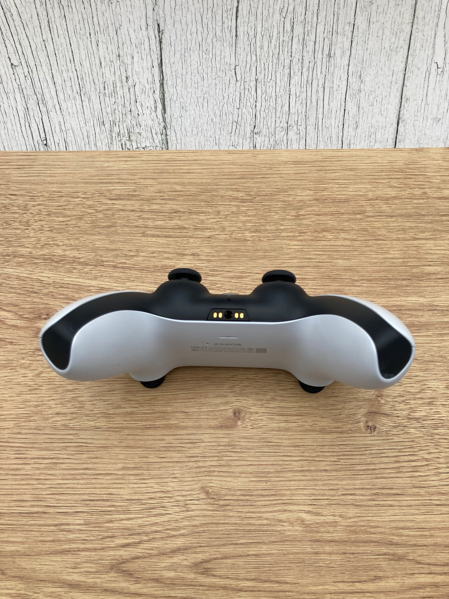 PlayStation 5 DualSense ワイヤレスコントローラー 0114-707