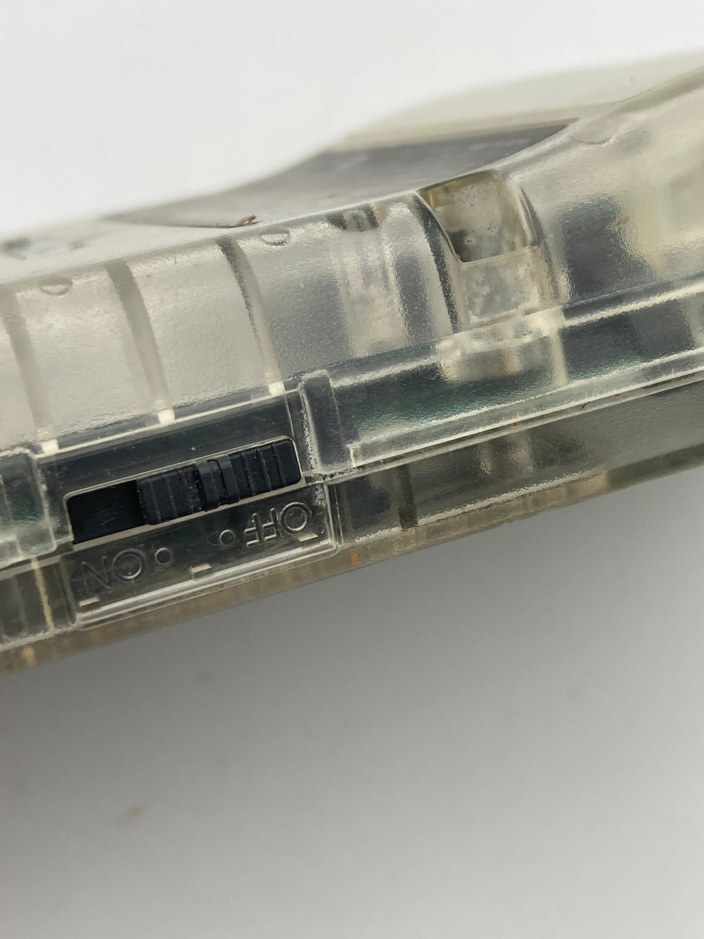 Nintendo ゲームボーイカラー スケルトン本体 動作品ゲームソフト付き 1111-408