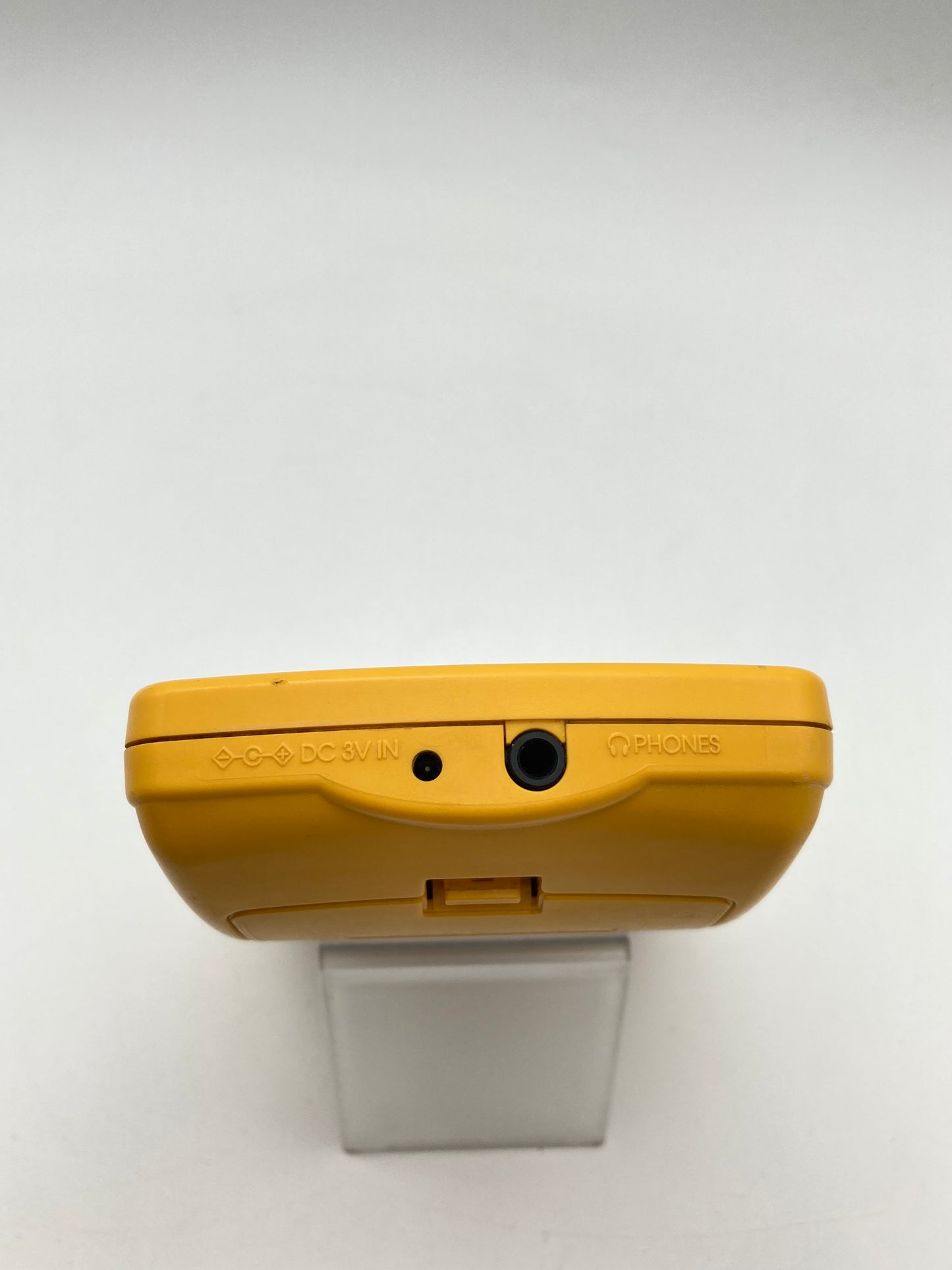 Nintendo ゲームボーイカラー イエロー本体 動作品ゲームソフト付き 1111-409