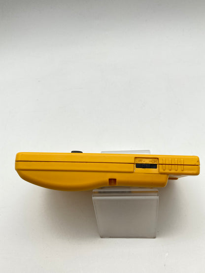 Nintendo ゲームボーイカラー イエロー本体 動作品ゲームソフト付き 1111-409