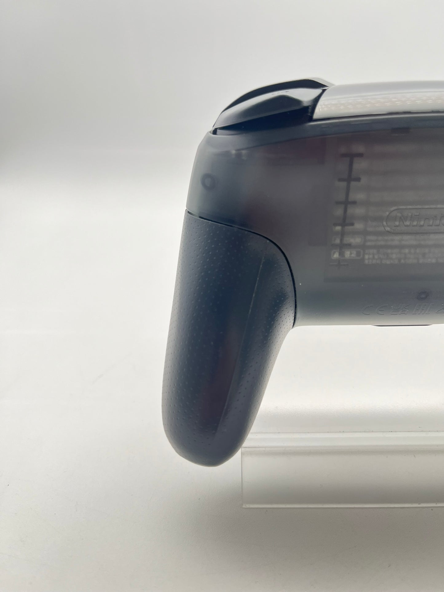 Nintendo Switch 純性 プロコントローラー 1017-604