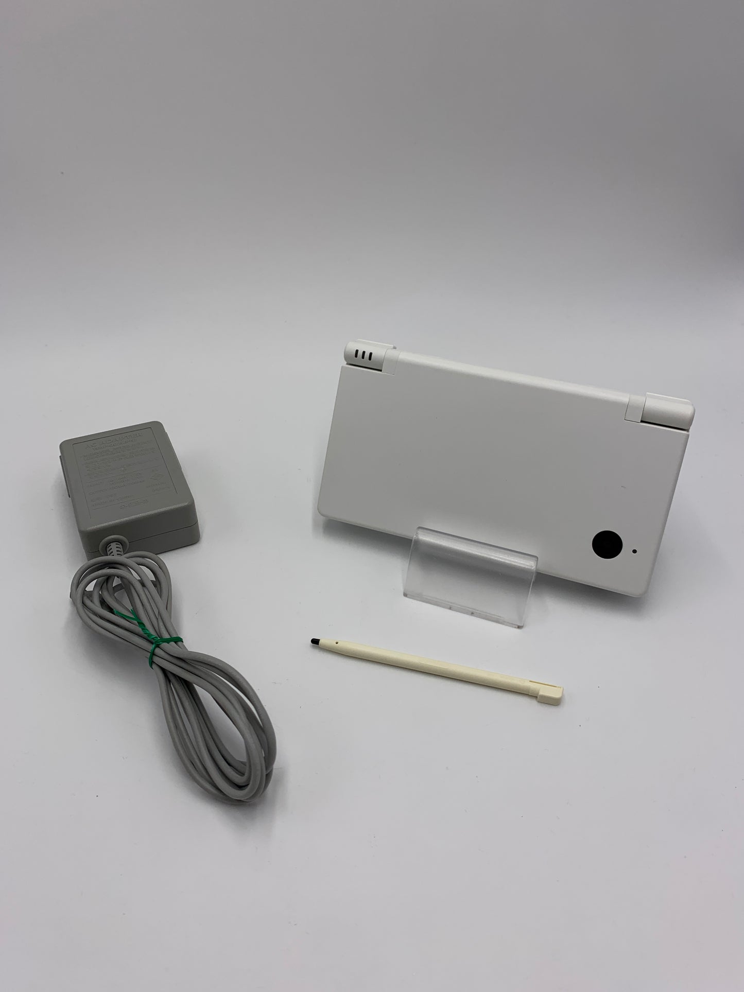 ニンテンドー DSi 本体 ホワイト  TWL-001 動作確認済み 1010-201