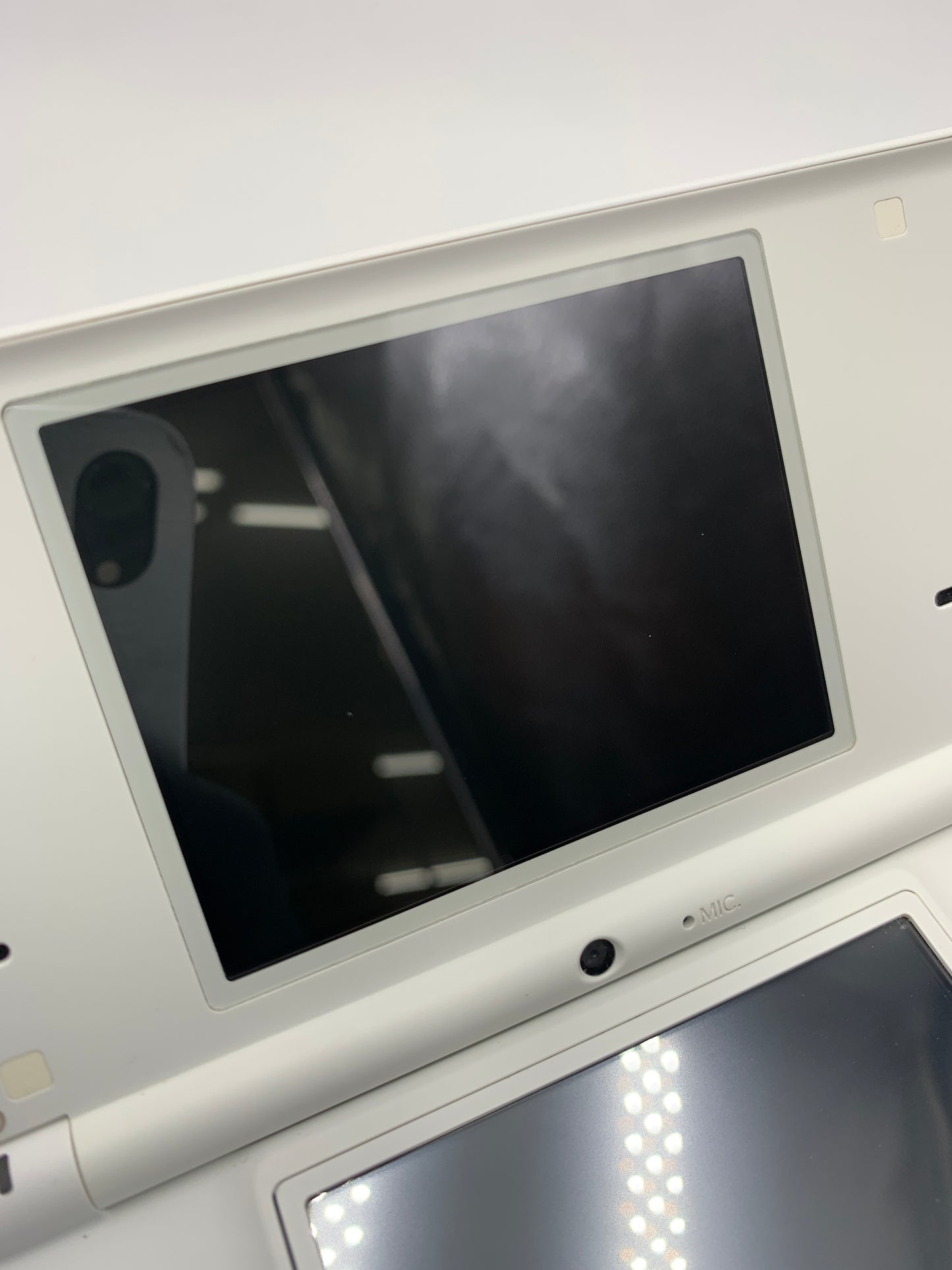 ニンテンドー DSi 本体 ホワイト  TWL-001 動作確認済み 1010-201