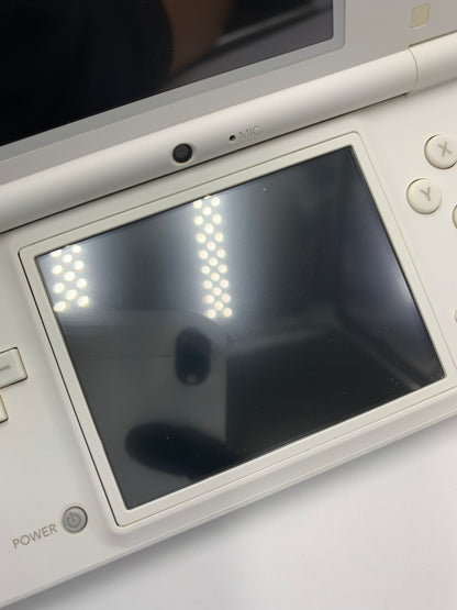 ニンテンドー DSi 本体 ホワイト  TWL-001 動作確認済み 1010-202