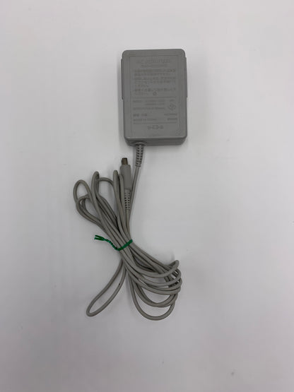 ニンテンドー DSi 本体 ピンク  TWL-001 動作確認済み 1010-206