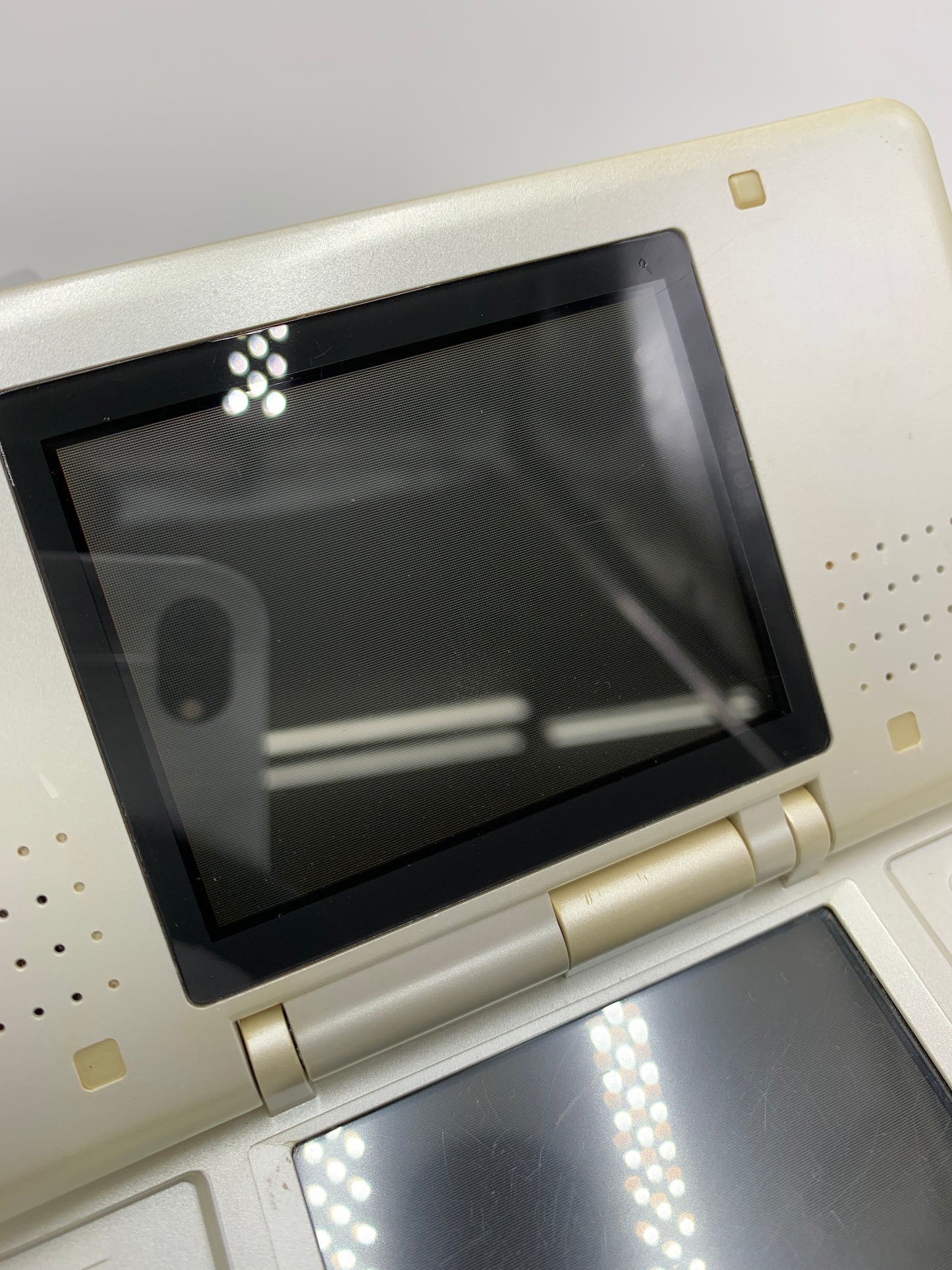 ニンテンドー DS 本体 NTR-001  ピュアホワイト 動作確認済み 1014-201