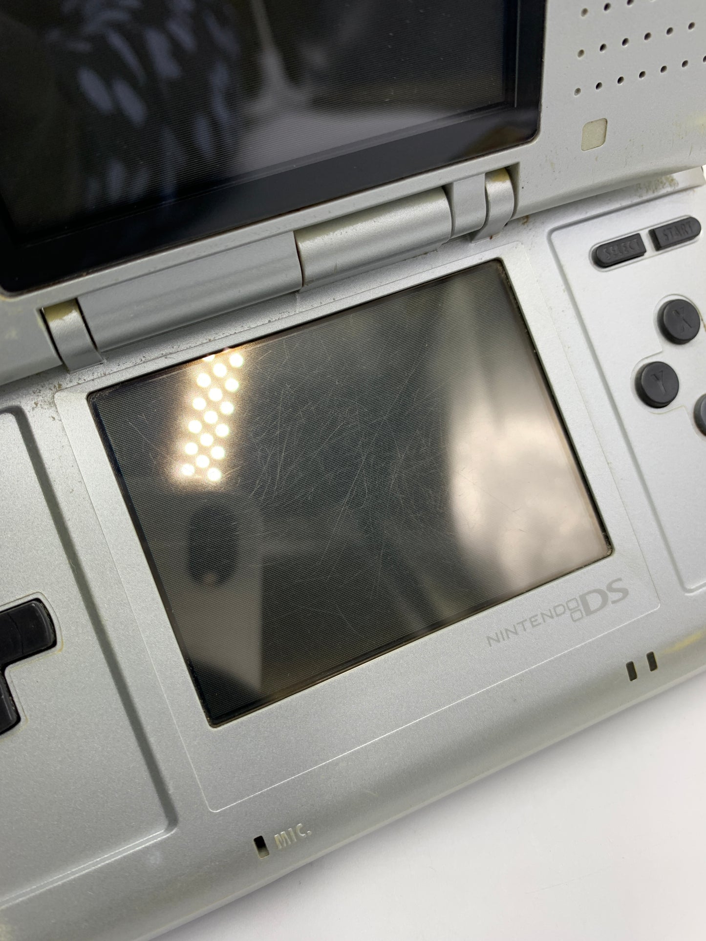 ニンテンドー DS 本体 NTR-001  プラチナシルバー 動作確認済み 1014-205