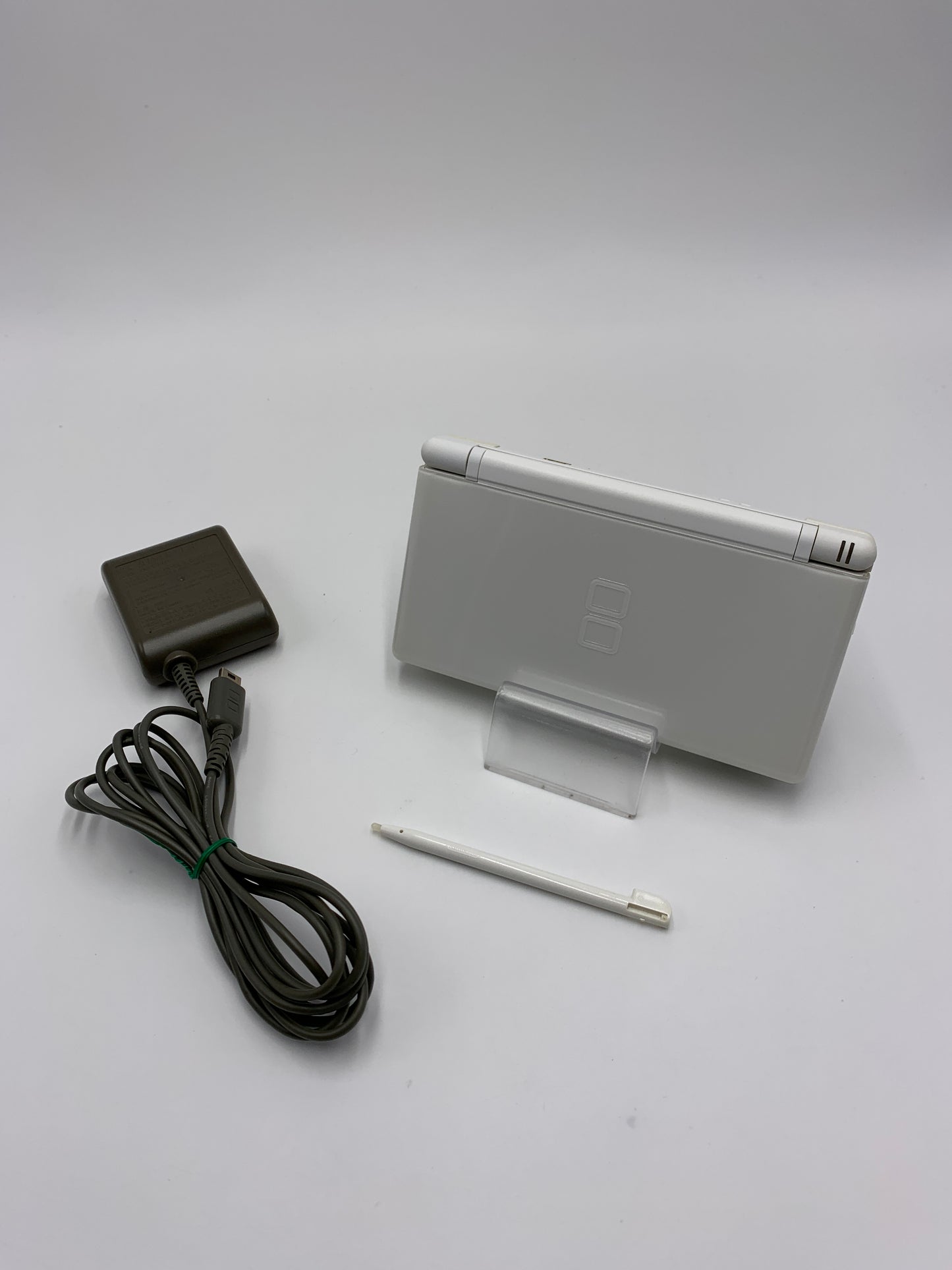 ニンテンドー DS Lite  クリスタルホワイト 本体  USG-001 動作確認済み 1014-209
