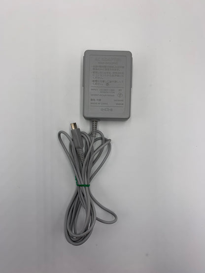 ニンテンドー DSi 本体 ピンク  TWL-001 動作確認済み 1014-214