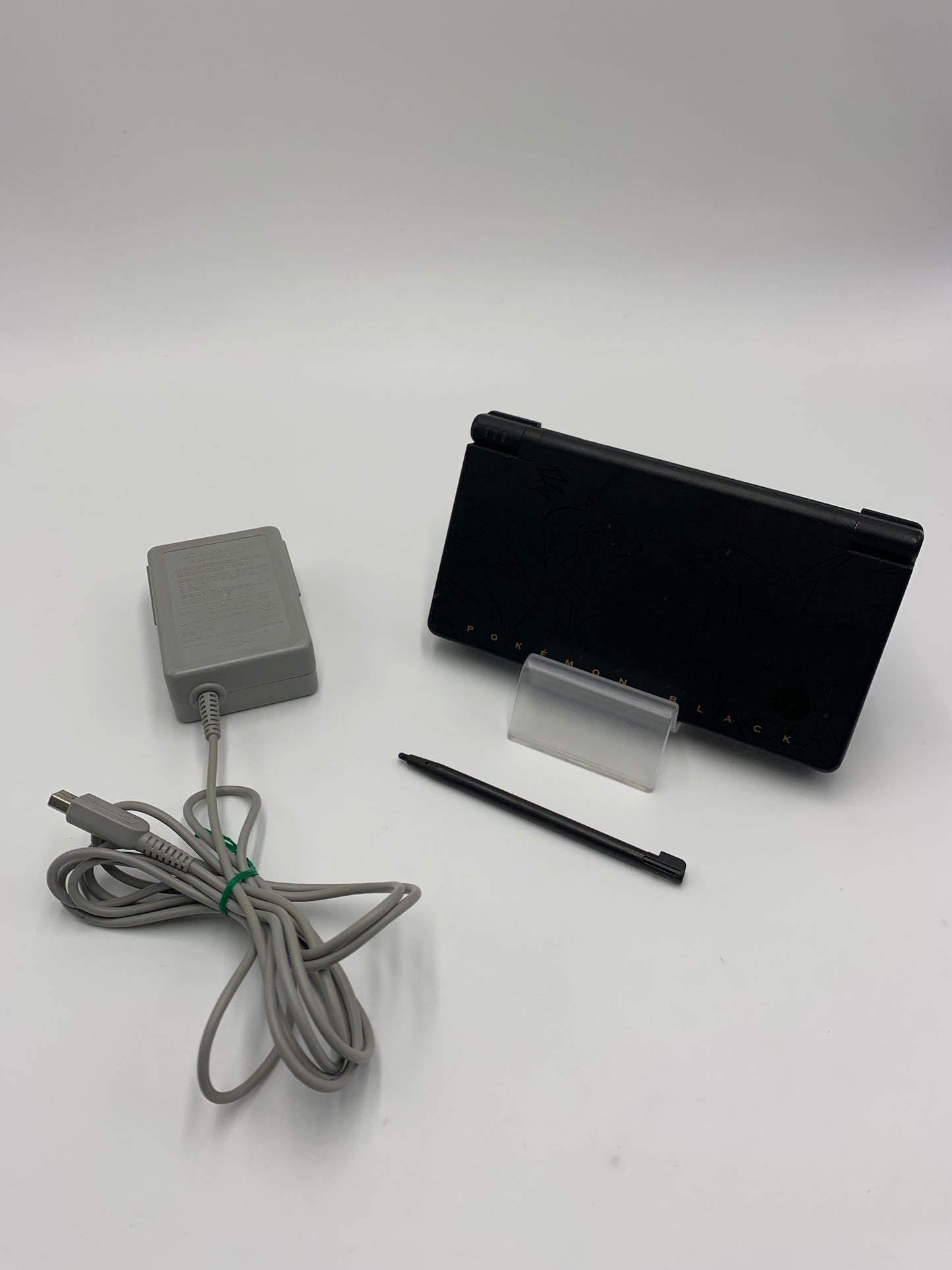 [動作OK]ニンテンドー DSi 本体 レシラム・ゼクロムエディション  TWL-001  1027-201