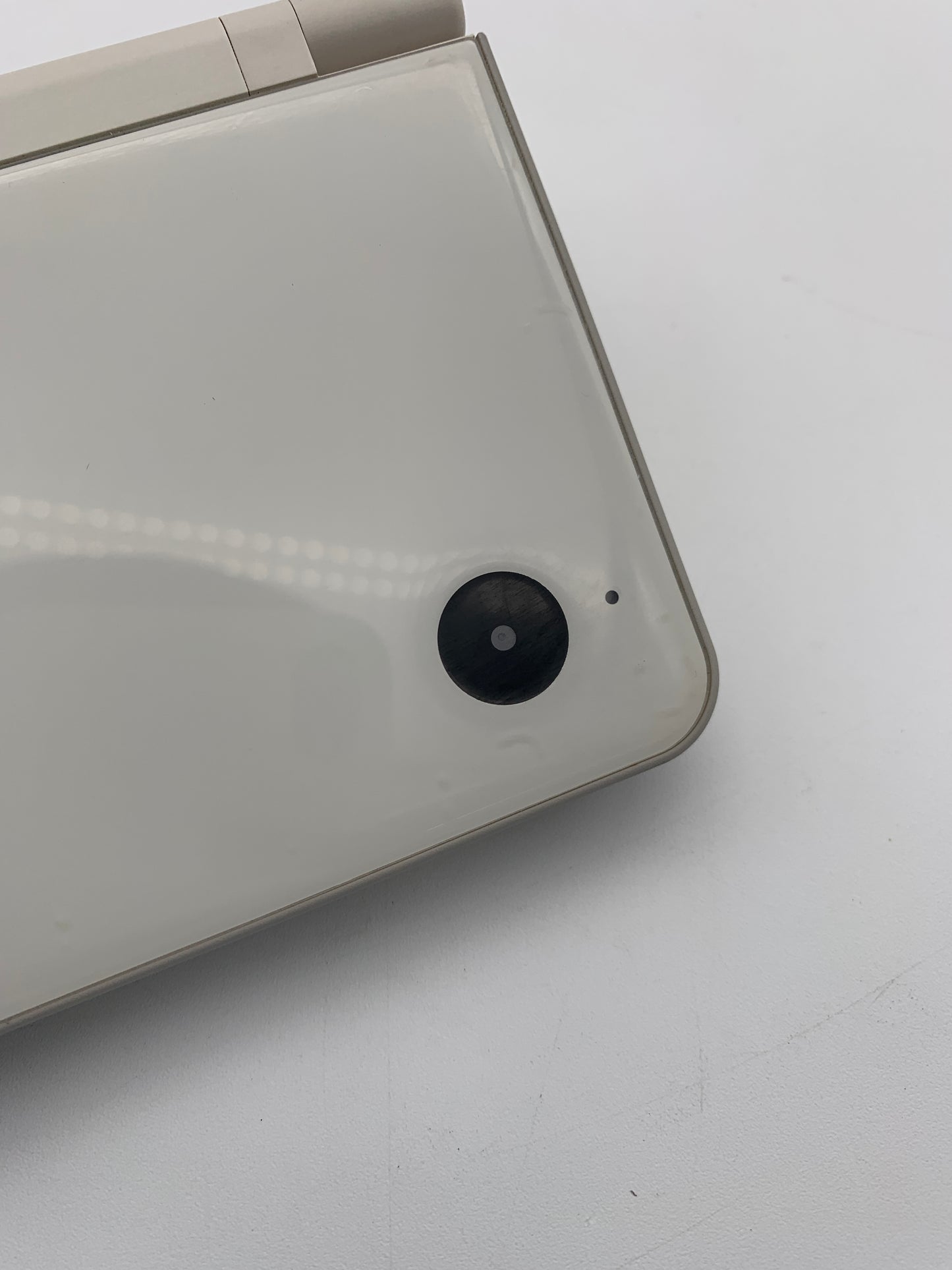 [動作OK]ニンテンドー DSi LL 本体  UTL-001 ホワイト 1029-208