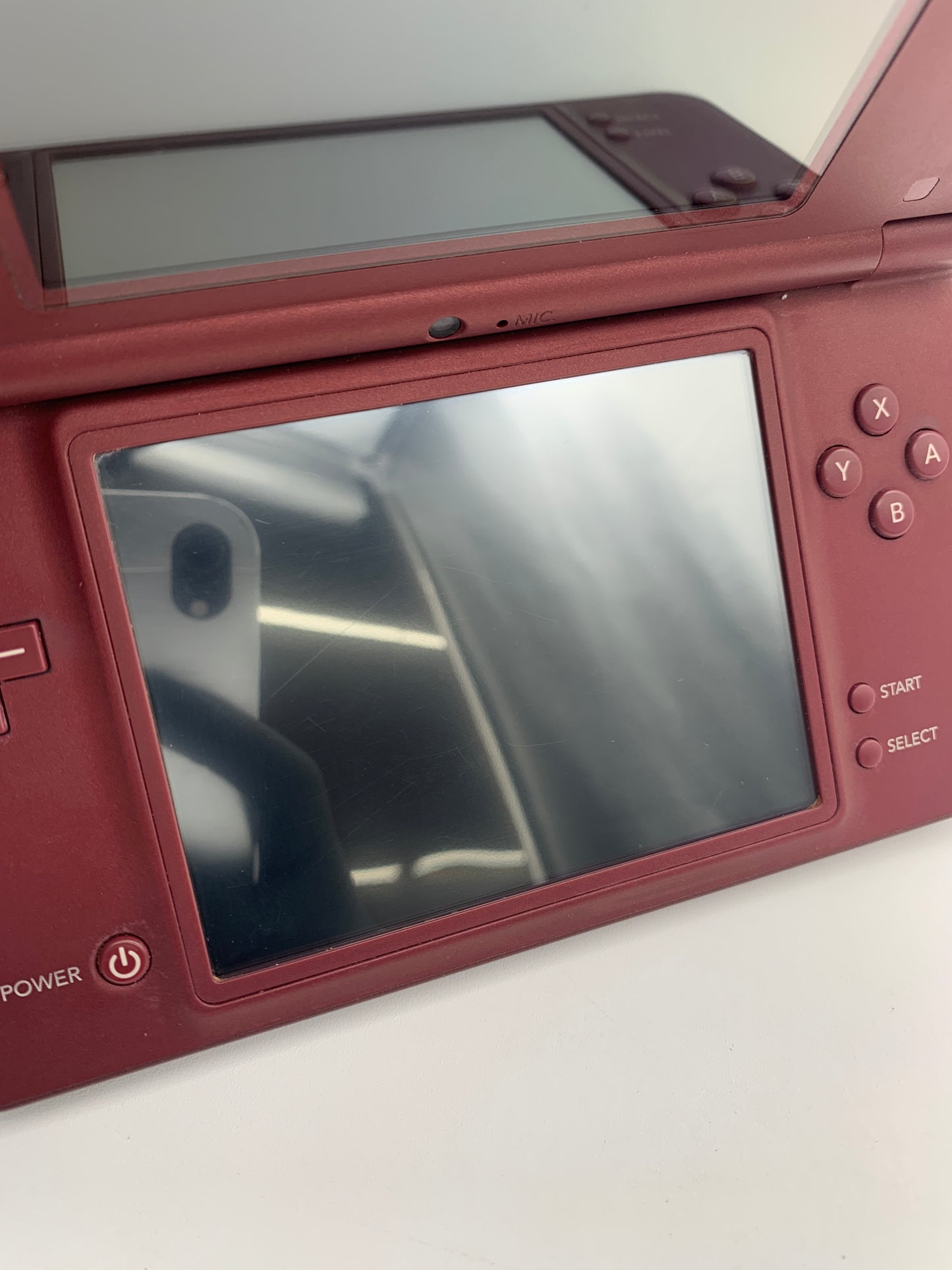 [動作OK]ニンテンドー DSi LL 本体  UTL-001 ワインレッド 1029-209