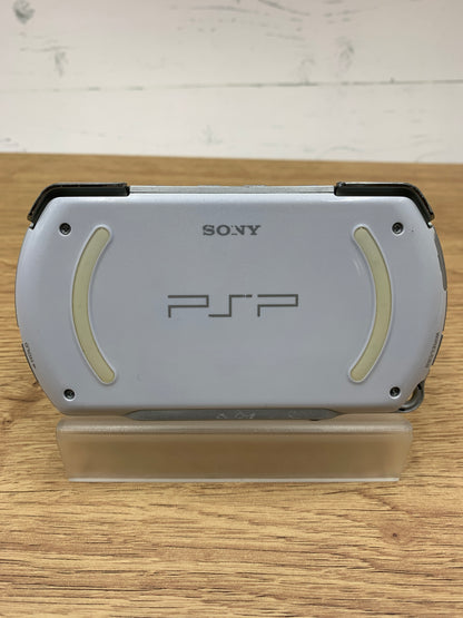 SONY ソニー PSP go PlayStation Portable go プレイステーションポータブル go PSP-N1000 本体 1204-201