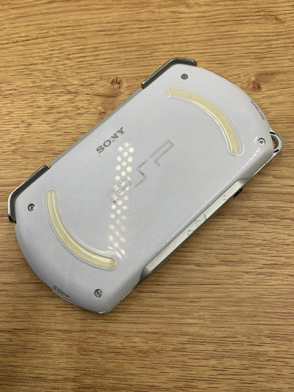 SONY ソニー PSP go PlayStation Portable go プレイステーションポータブル go PSP-N1000 本体 1204-201