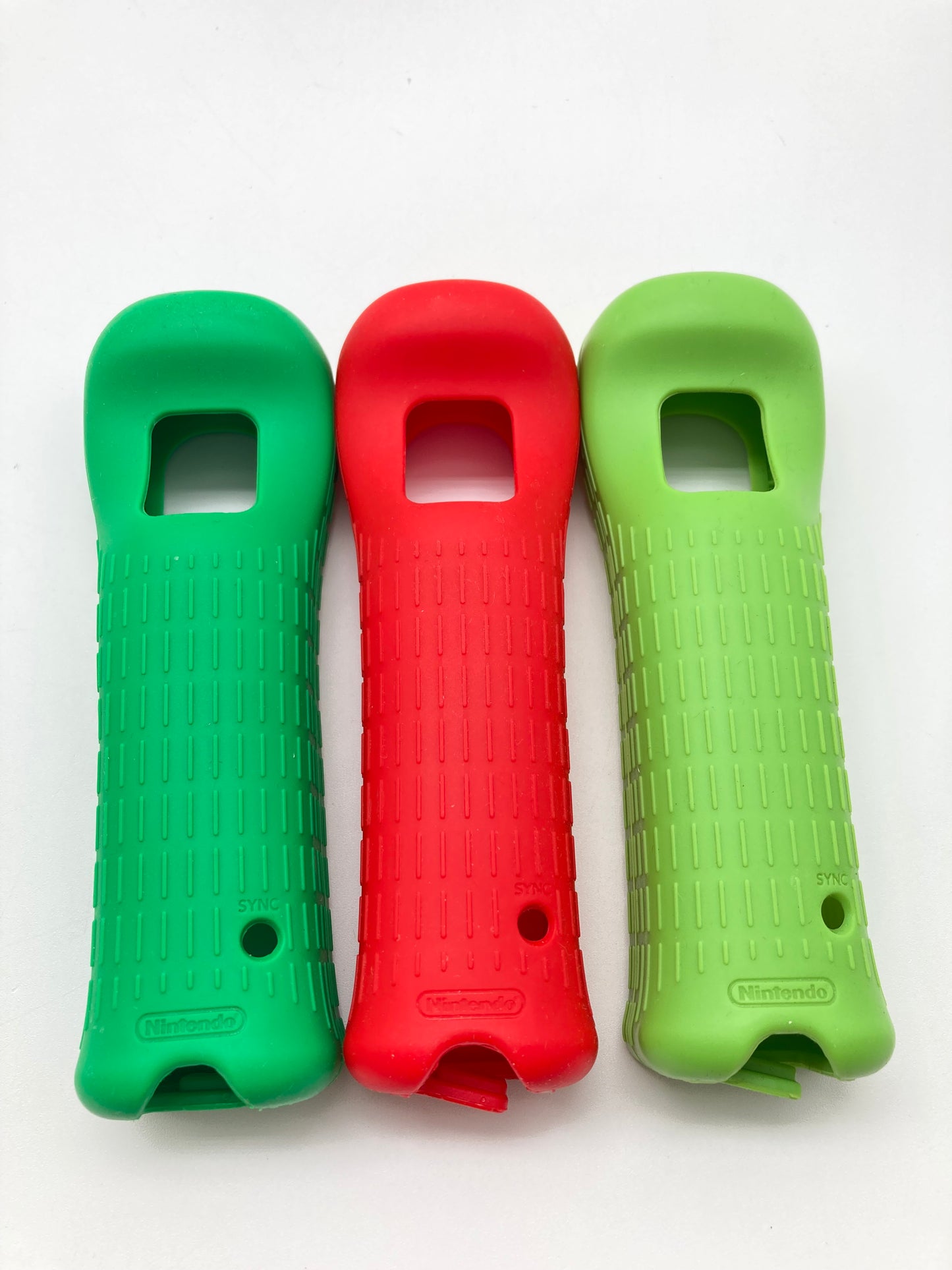 ニンテンドー Wii リモコン モーションプラス マリオ/ルイージ/ヨッシー 3本セット 1015-406