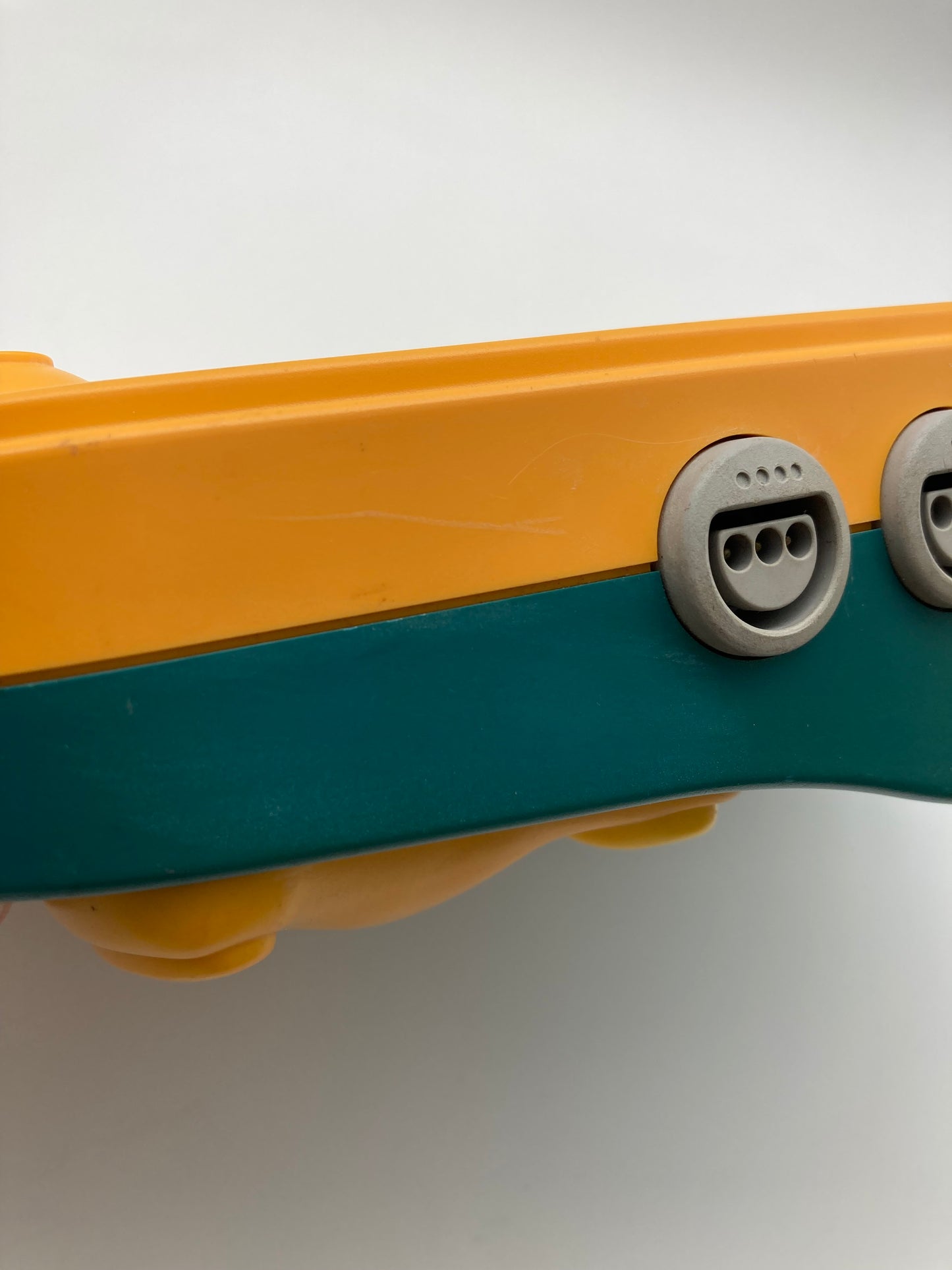 ニンテンドー 64 本体 ポケモン ピカチュウ ブルー動作OK 付属品付き 1017-404