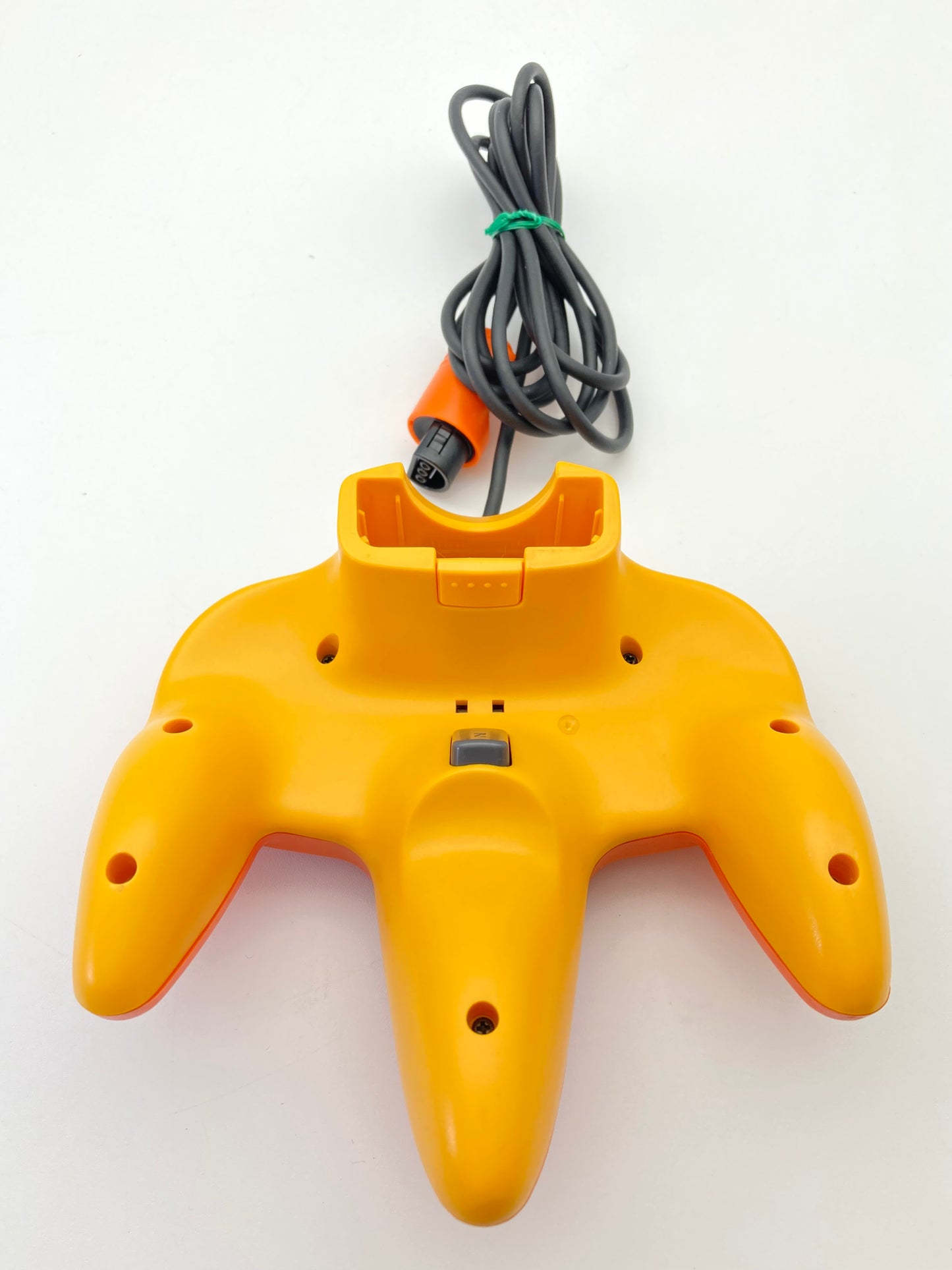 ニンテンドー 64 本体 ポケモンコントローラー ポケモン ピカチュウ オレンジ動作OK 1017-405