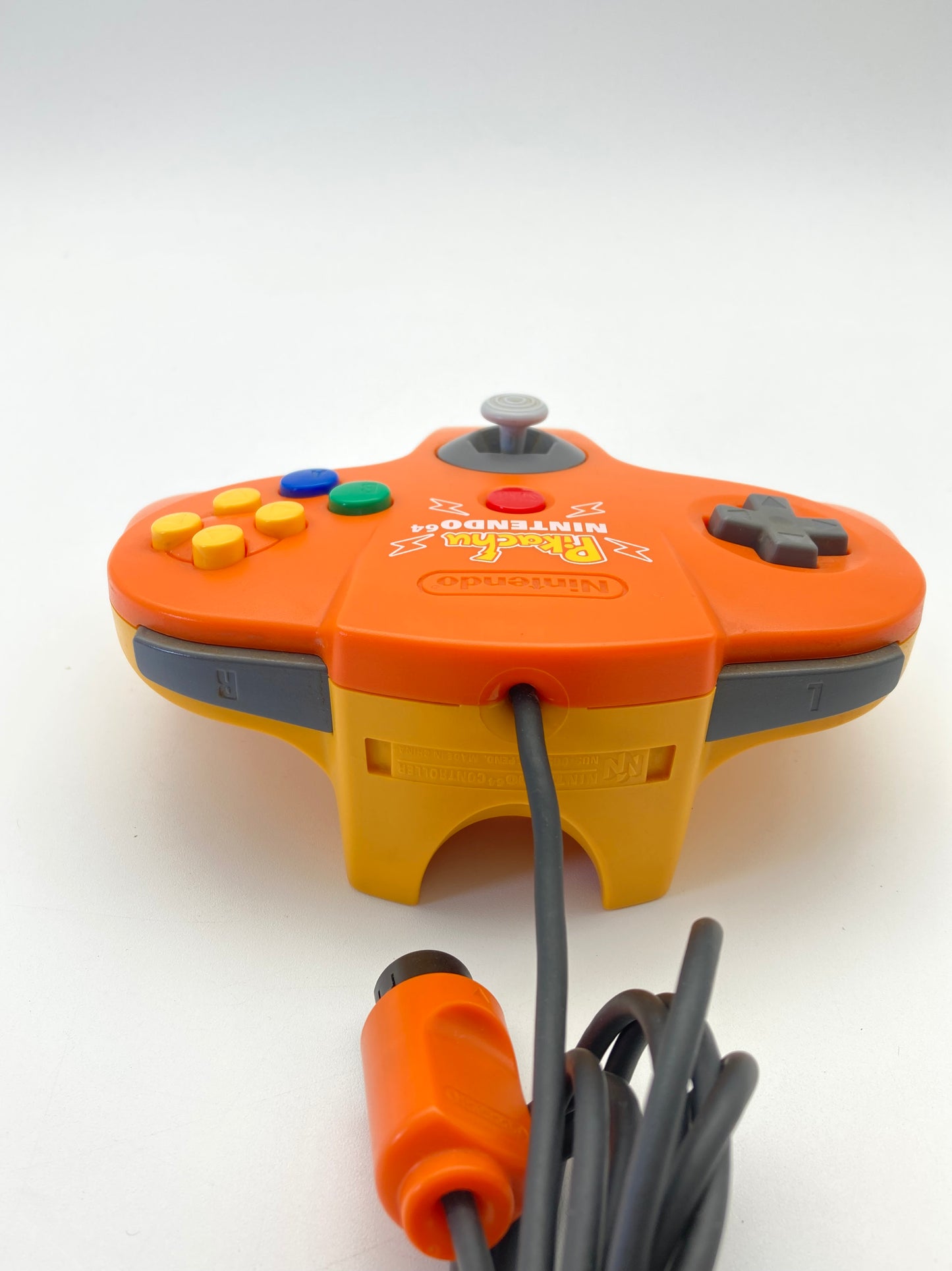 ニンテンドー 64 本体 ポケモンコントローラー ポケモン ピカチュウ オレンジ動作OK 1017-405