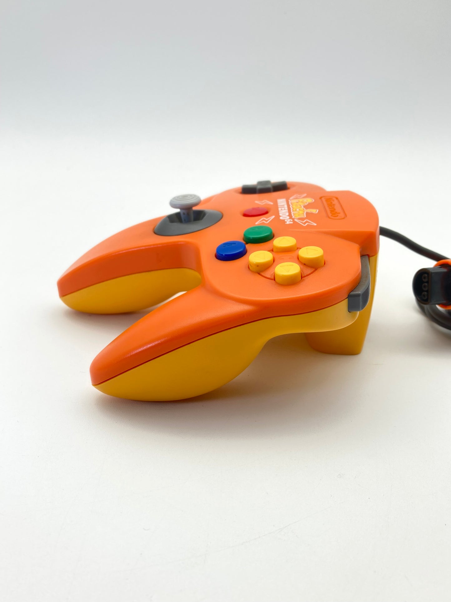 ニンテンドー 64 本体 ポケモンコントローラー ポケモン ピカチュウ オレンジ動作OK 1017-405