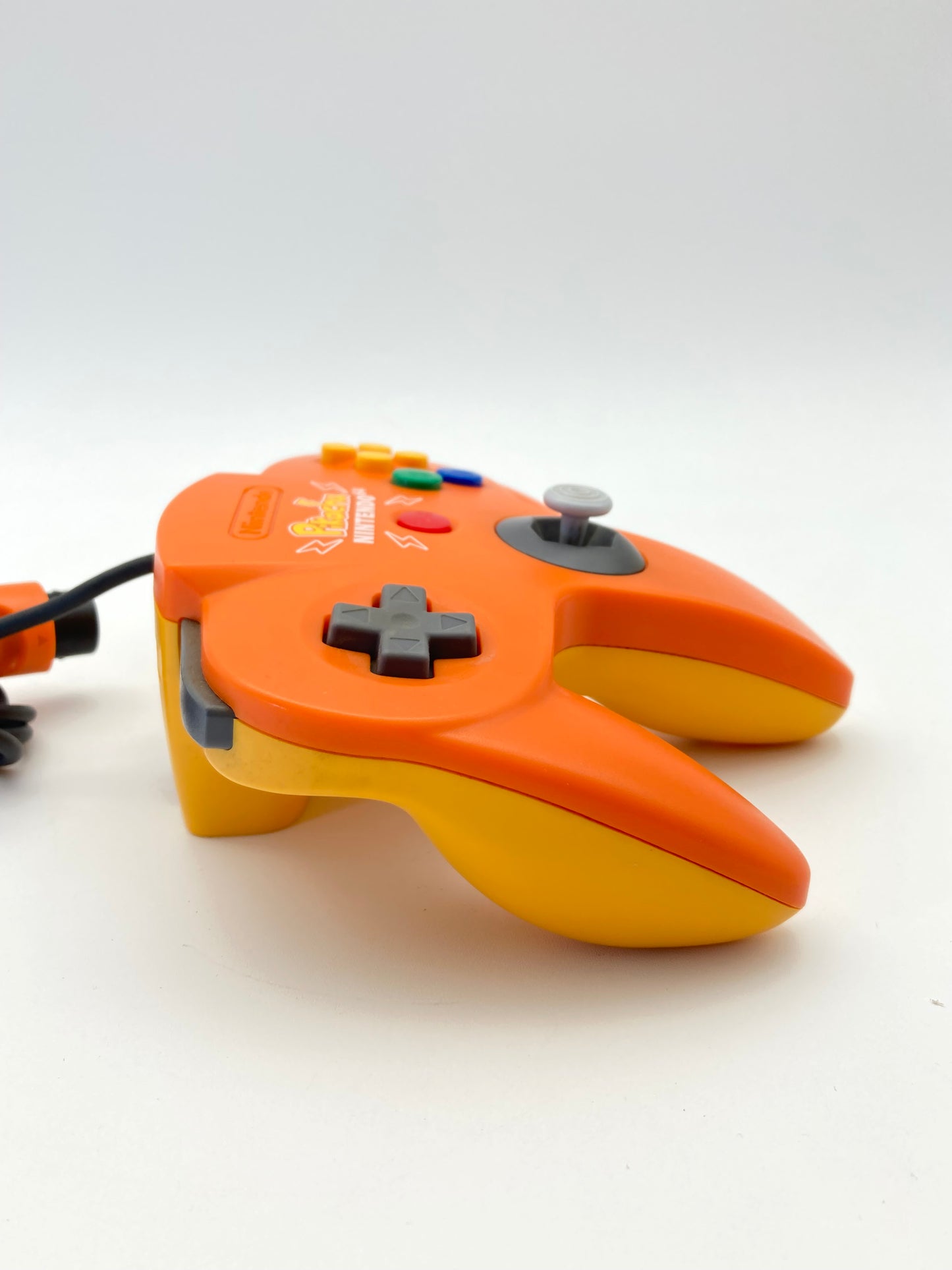 ニンテンドー 64 本体 ポケモンコントローラー ポケモン ピカチュウ オレンジ動作OK 1017-405