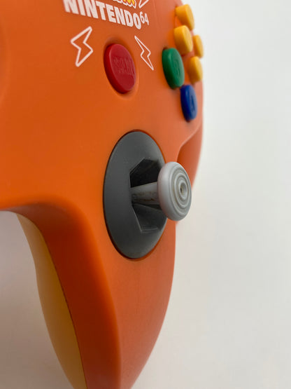 ニンテンドー 64 本体 ポケモンコントローラー ポケモン ピカチュウ オレンジ動作OK 1017-405