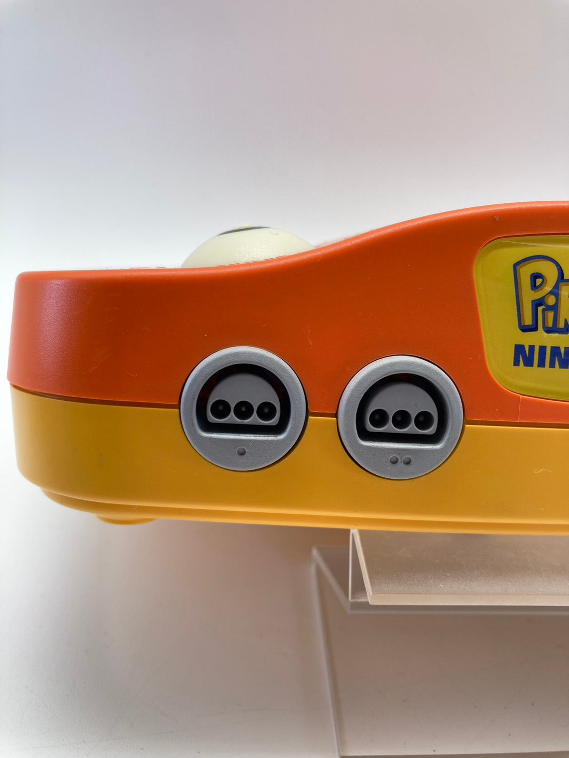 ニンテンドー64 ピカチュウ オレンジ&イエロー 本体 ポケモン ニンテンドー 64 本体 ポケモン ピカチュウ【オレンジ&イエロー】動作