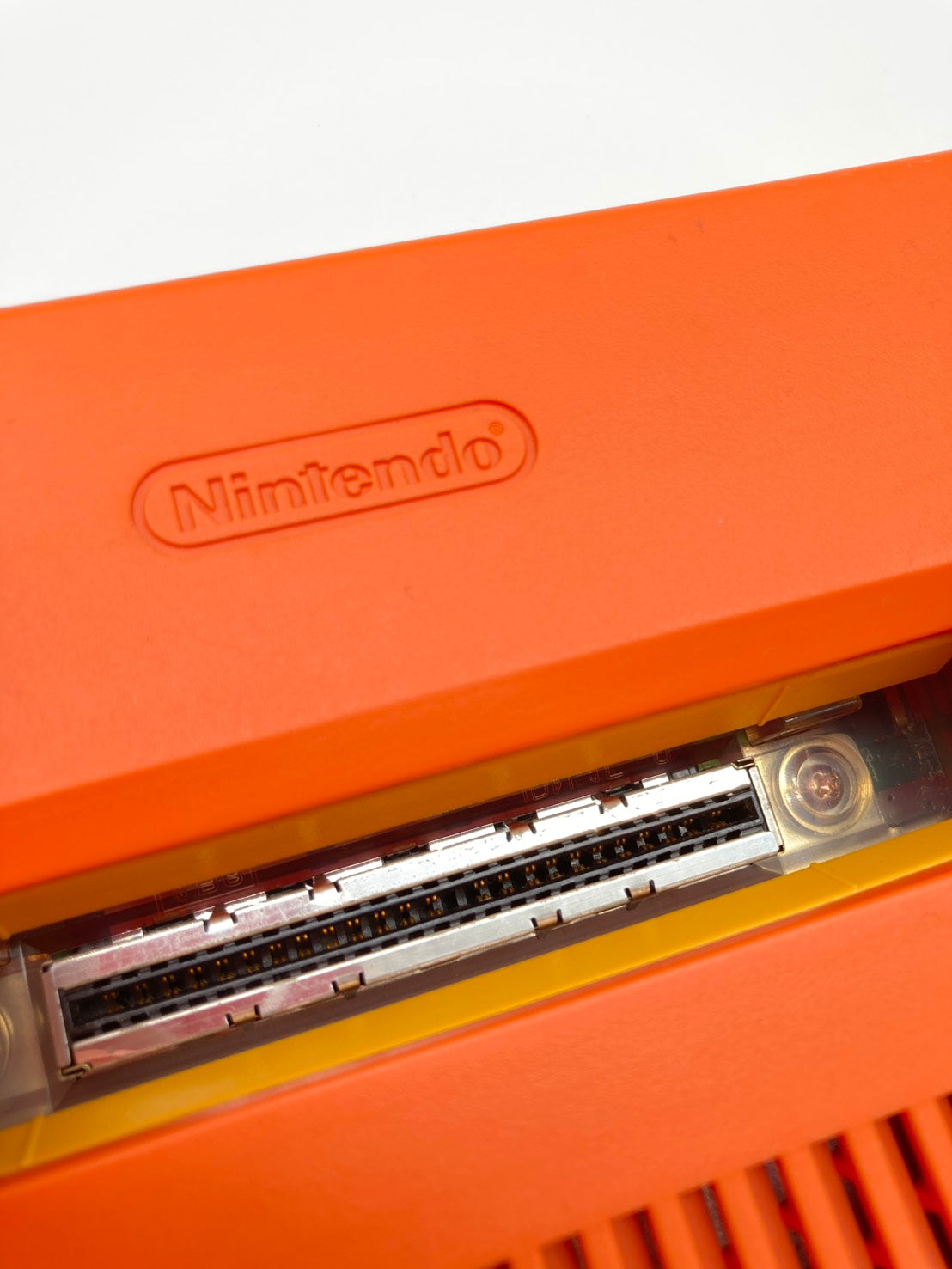 ニンテンドー 64 本体 ポケモン ピカチュウ【オレンジ&イエロー】動作OK 付属品付き 1208-706